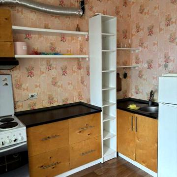 Однокомнатная КВАРТИРА улица Закревского 95-Г