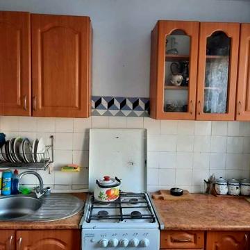 baz-01. 3 комн квартира на Новикова