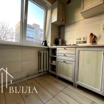 Продам 3 кімнатну квартиру на Східному