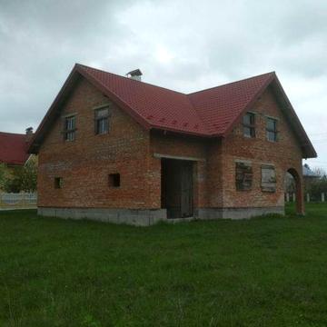 Продається незавершене будівництво  в м. Радехів пр вулиці  Обїздна 21