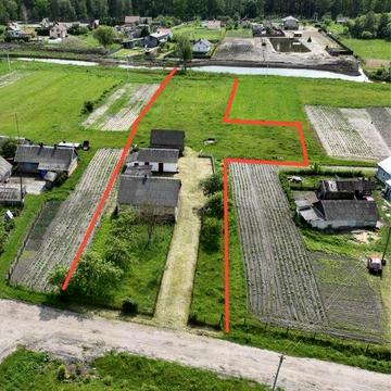 Будинок хата земельна ділянка с Сокиричі з виходом до річки