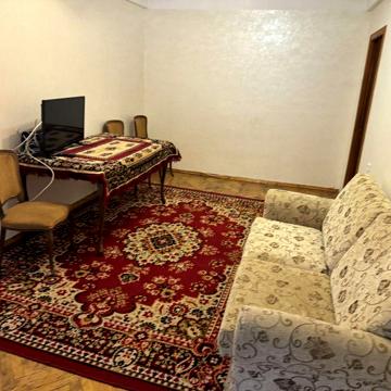 Здам потужну 2-шку,в серці міста Буча.Повністю облаштована.Вільна.
