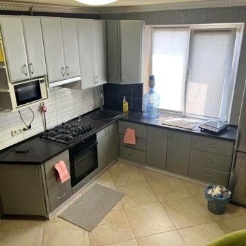 Продам квартиру Автовокзал, 98 квартал