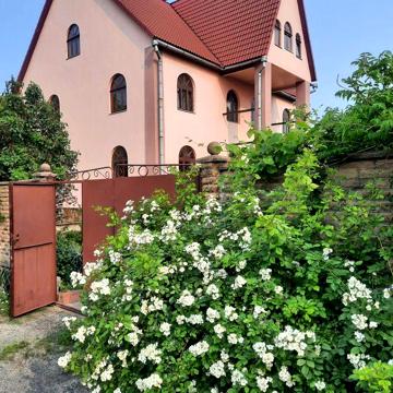 Від власника комісії 0%.Біля Києва 20хв.6кімнат.Газ!Гараж підвал80кв.м
