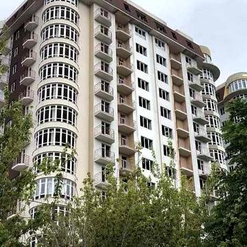 Продам 2 комнатную квартиру   77м2 Новый дом Фонтан ЖК Поющий Фонтан