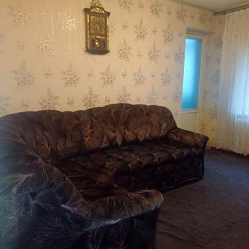 Продам 2х комн квартира чешка 50м у. Героев Мариуполя возле Нов почта!