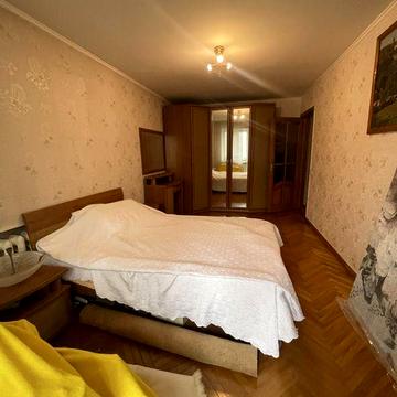 Файна 2к у цегляному будинку, кімнати роздільно,вул Михайла Бойчука 41