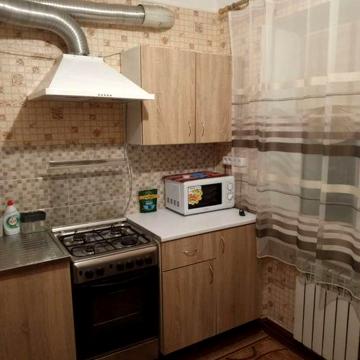 Сдам 2х квартиру центр