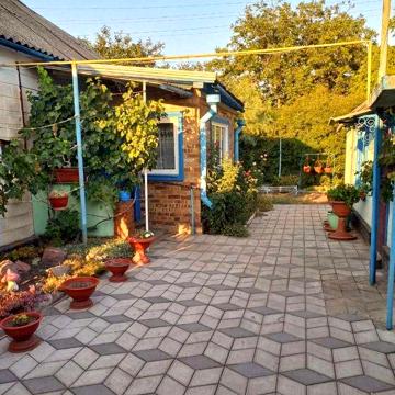 Будинок з усіма зручностямиу Дніпропетровській області (Чаплине)