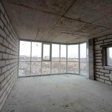 Продається світла простора квартира 64 кв.м в новобудові центр