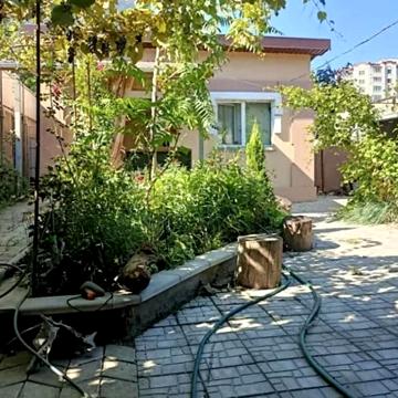 Діани Петриненко пров. (Матросова), 41