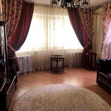 Оренда 3к квартири де живе Любов