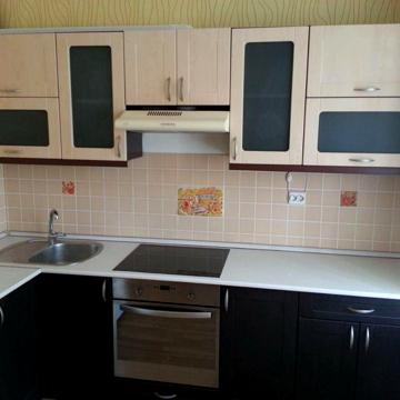 Оренда 1 кім.кв.метро Лівобережна, 5- 7 хв.