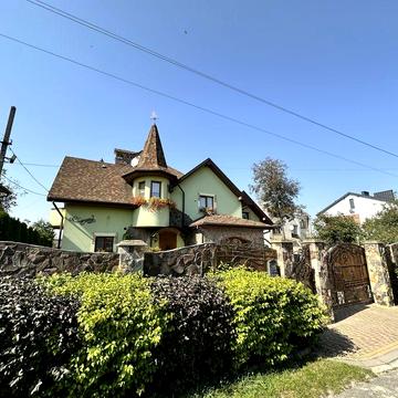 Продаж будинку с. Рудно 240м2 з ремонтом ділянка 6 соток