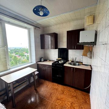 Тарасівський вїзд, 4