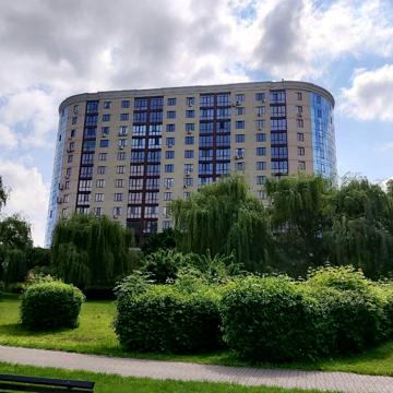 Староміська вул., 1/2