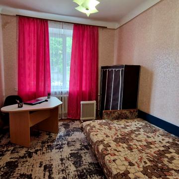 Микільсько-Ботанічна вул., 17/19