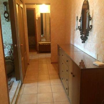 ХАРКІВСЬКИЙ, 3-х кімн. кв. Метро 5 хв. 2700000грн.