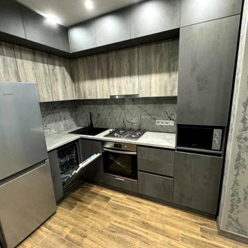 Запорізьке шосе, 32