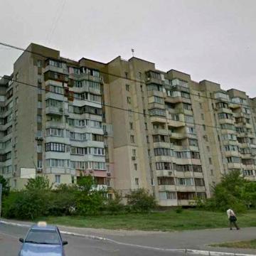 Продаж світлої 3к квартири, вул Драгоманова 22