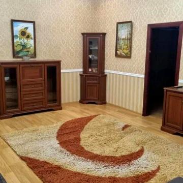 Михайла Вербицького вул., 10
