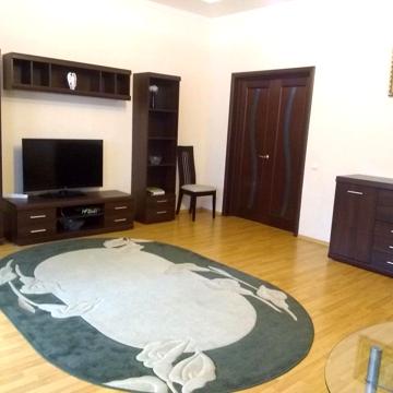 Євгена Коновальця вул. (Щорса), 32-Г