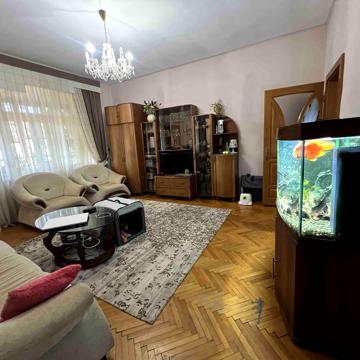 Руська вул., 9