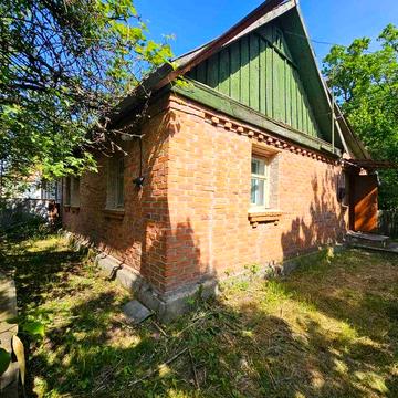 Продається частина будинку із земельною ділянкою в с Тетерівка