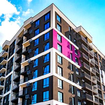 Здана 2 кім.квартира в центрі ІФ! Family Plaza