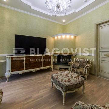 Тараса Шевченка бульв., 48-Б