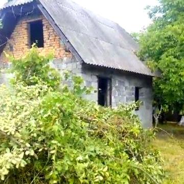 Продається дача в селі Клузів