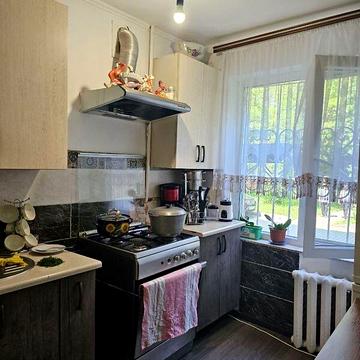 Продаж 3к Квартира Симоненка Василя (Савельєва) вулиця