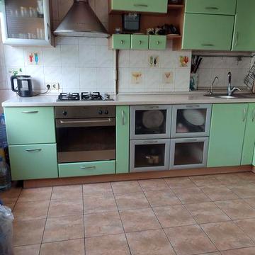 Продам 3 кімнатну квартиру на ж/м Лівобережний -3 / КАРАВАН