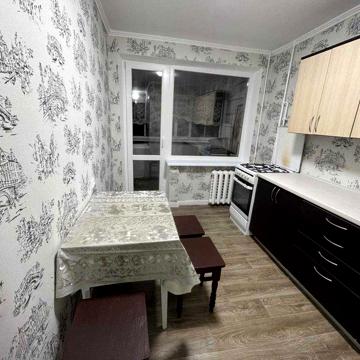 пр-т Науки 25, затишна 1к квартира, є газ, м. Деміївська
