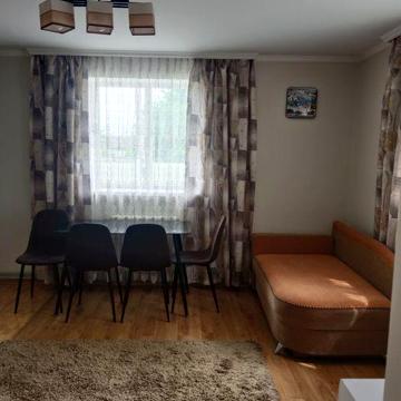 Оренда будинку з гаражем с. Біла Чортківський р-н