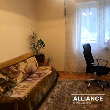 Продаж 3 кімнатної квартири в Галичі