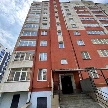 Продається 2 кім. квартира 81.4м2 по вул. Хіміків, поруч Річки
