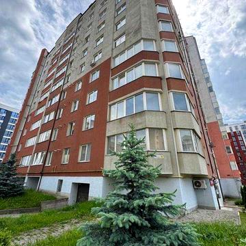 Продається 2 кім. квартира 81.4м2 по вул. Хіміків, поруч Річки