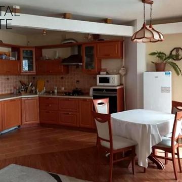 Дворівнева квартира з ремонтом Маршала Говорова, парк Перемоги