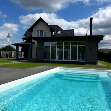 Продаж 4к Дім Сурська вулиця