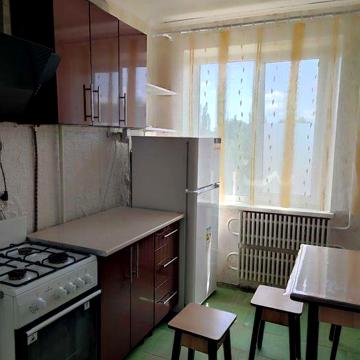 Долгосрочная аренда двухкомнатной квартиры.