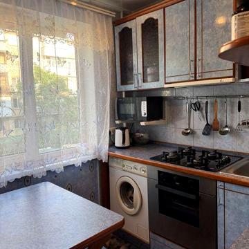 У продажу 2к квартира на лівому березі