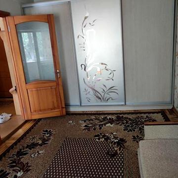 Здається 1к. квартира з меблями та технікою на вул. Перемоги