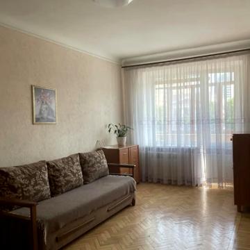 Лесі Українки бульв., 3
