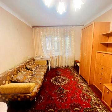 Продаж квартири вул. Пасхаліна