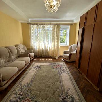 Продаж 3-к кавртира Кирилівська 131 Київ