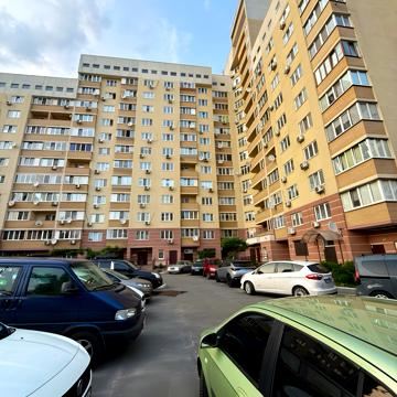 Васильченка вул., 3