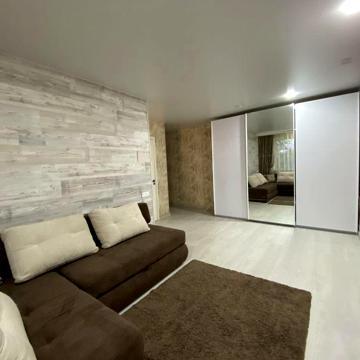 1-кімнатна з ремонтом, Самар (Новомосковськ), 31 м², 4/5