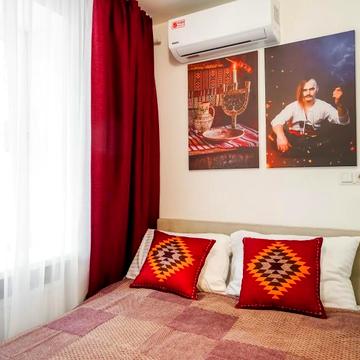 MYFREEDOM апартаменты на ул. Джона Маккейна