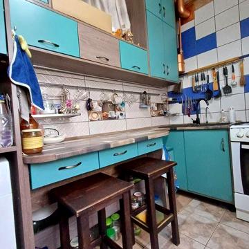 Продам 2 кв Западный  28000у.е. Торг